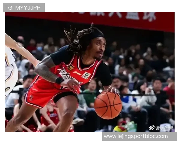 特奎维恩史密斯砍下41分10篮板媒体人称其为归化新星太吸引人 特奎维恩史密斯砍下41分10篮板媒体人称其为归化新星太吸引人