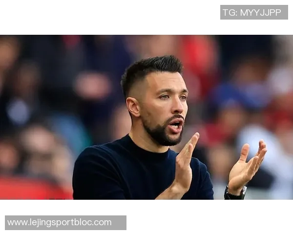 斯基拉报道富安健洋即将自由转会阿贾克斯只待体检完成