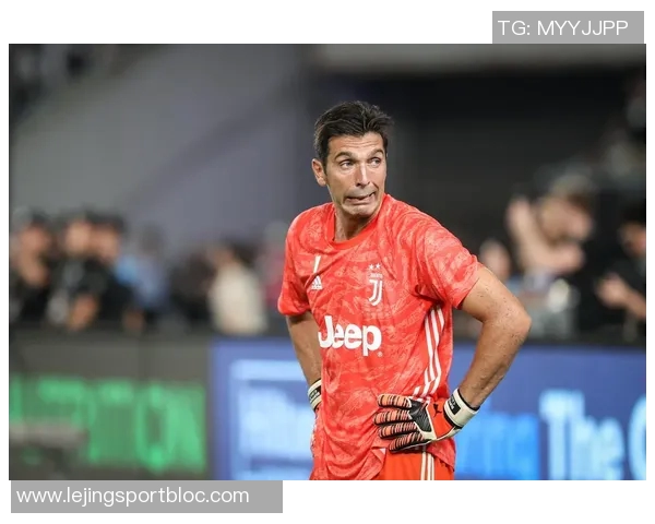 布冯前妻回忆昔日追求者如今成尤文忠实球迷 布冯前妻回忆昔日追求者如今成尤文忠实球迷