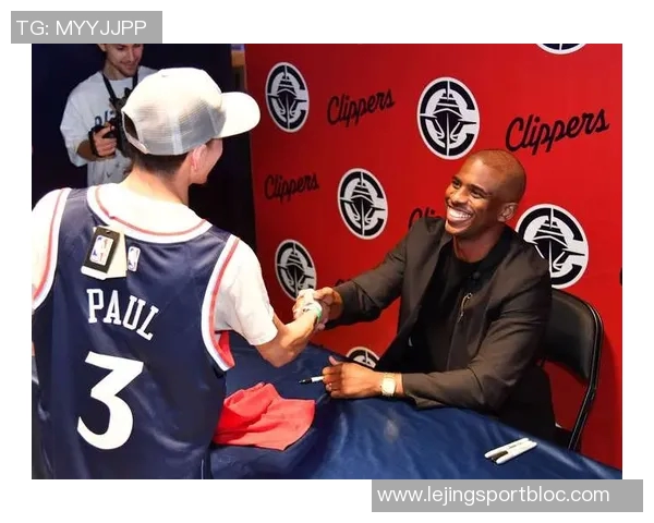 保罗被遣送回家快船应给老将留点颜面与尊严