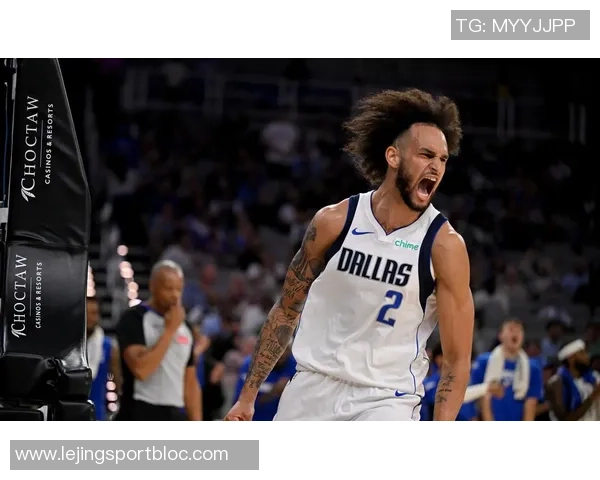 独行侠首发阵容稳定弗拉格继续控卫搭档克莱华盛顿浓眉与莱夫利