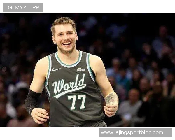 诺伊尔即将迎来40岁生日若续约拜仁需考虑降薪方案