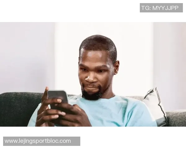 杜兰特感慨休斯敦如家感谢球迷热情排队支持摇头娃娃